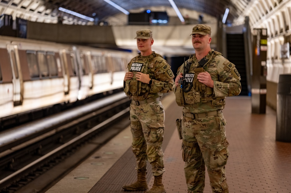 Tennessee National Guard Soldiers patrol D.C. Metro