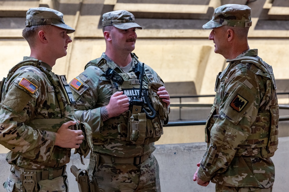 Tennessee National Guard Soldiers patrol D.C. Metro
