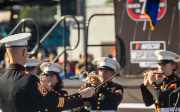 Parris Island Band performs at 2025 Southern Cookout 500