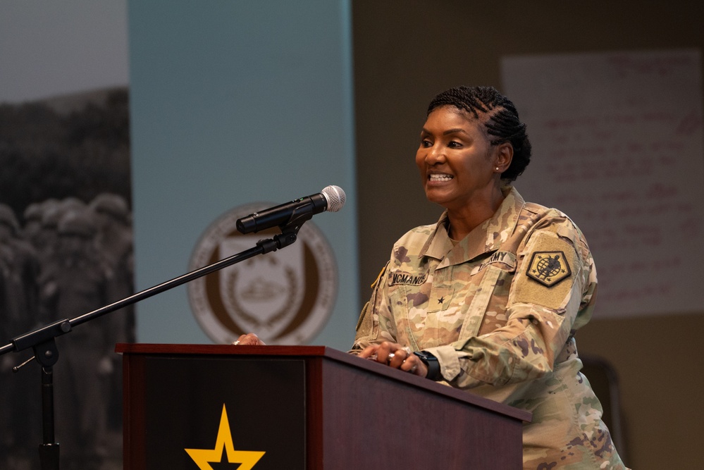 Army Reserve Workshop at Patton Museum Focuses on Building Future Medical Leaders