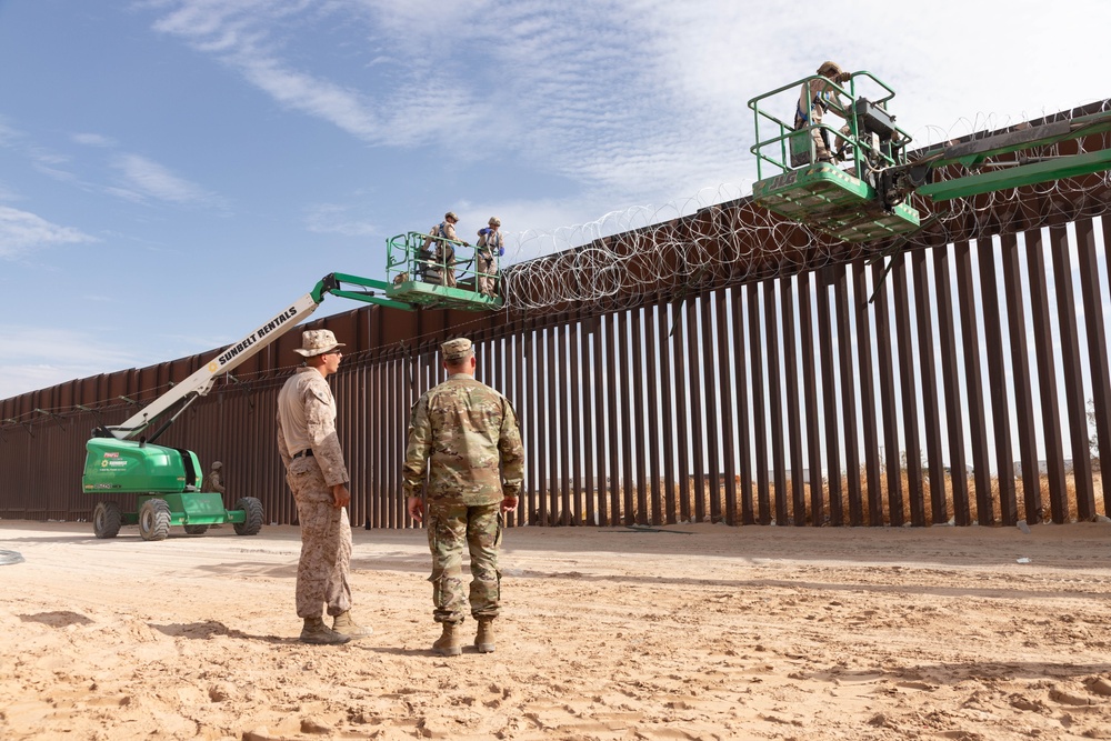 Joint Task Force-Southern Border leadership visits Combat Logistics Battalion 15