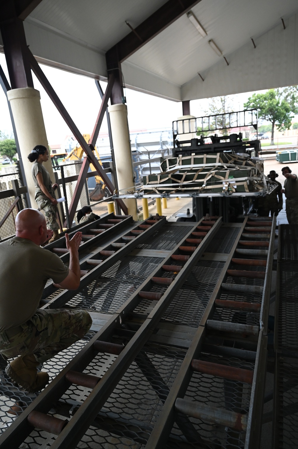 908th MSG units provide a fresh look on classic training