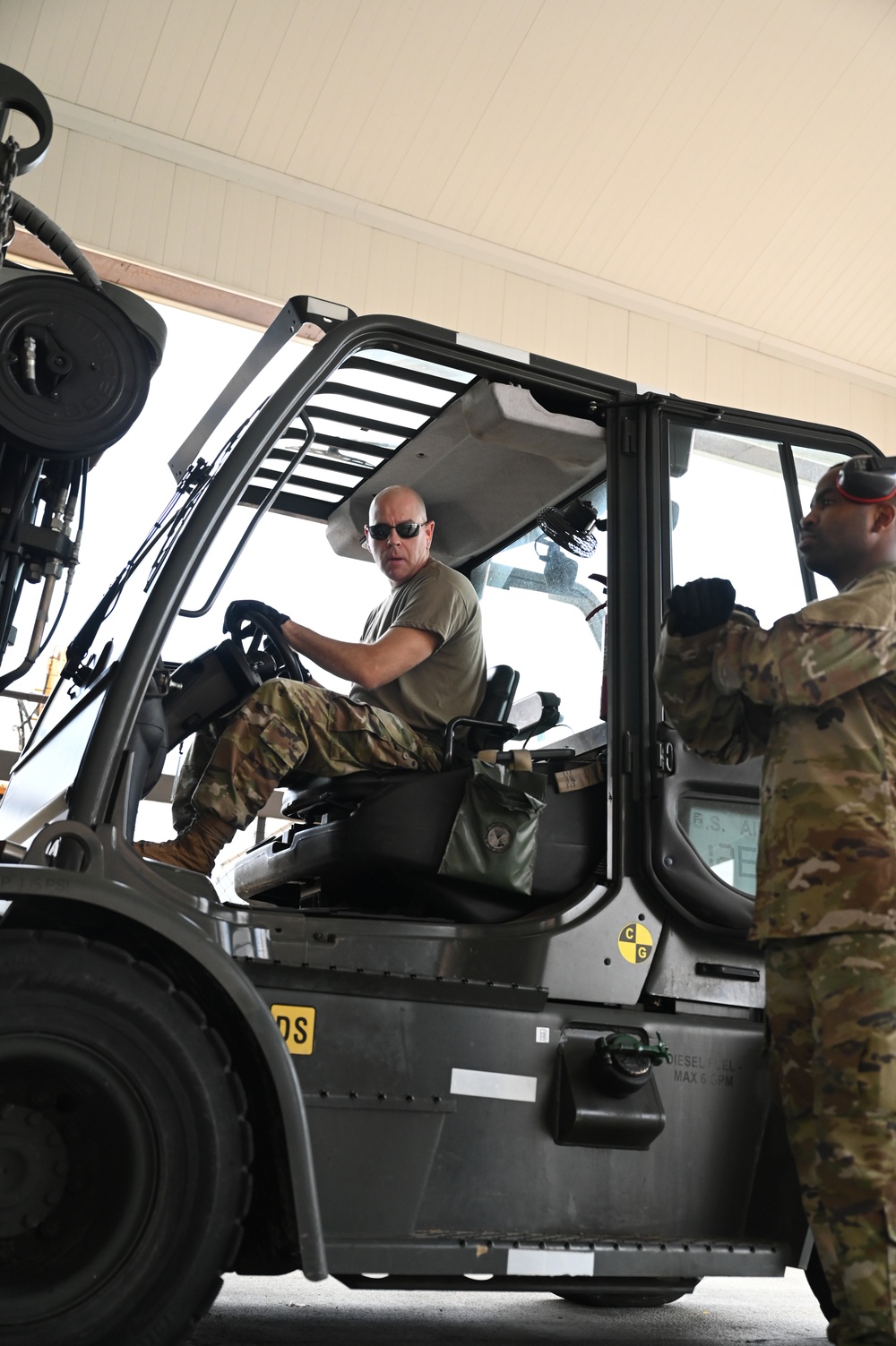 908th MSG units provide a fresh look on classic training