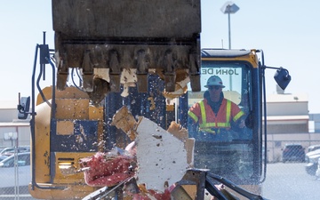 Building 1400 demolition begins
