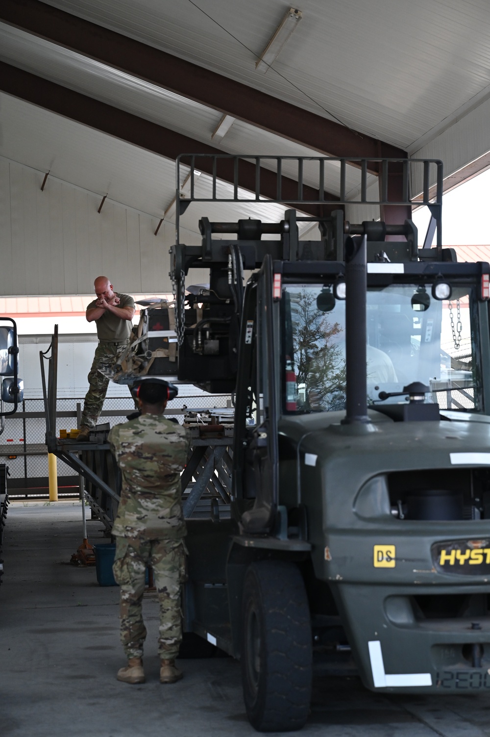 908th MSG units provide a fresh look on classic training