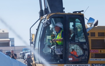 Building 1400 demolition begins