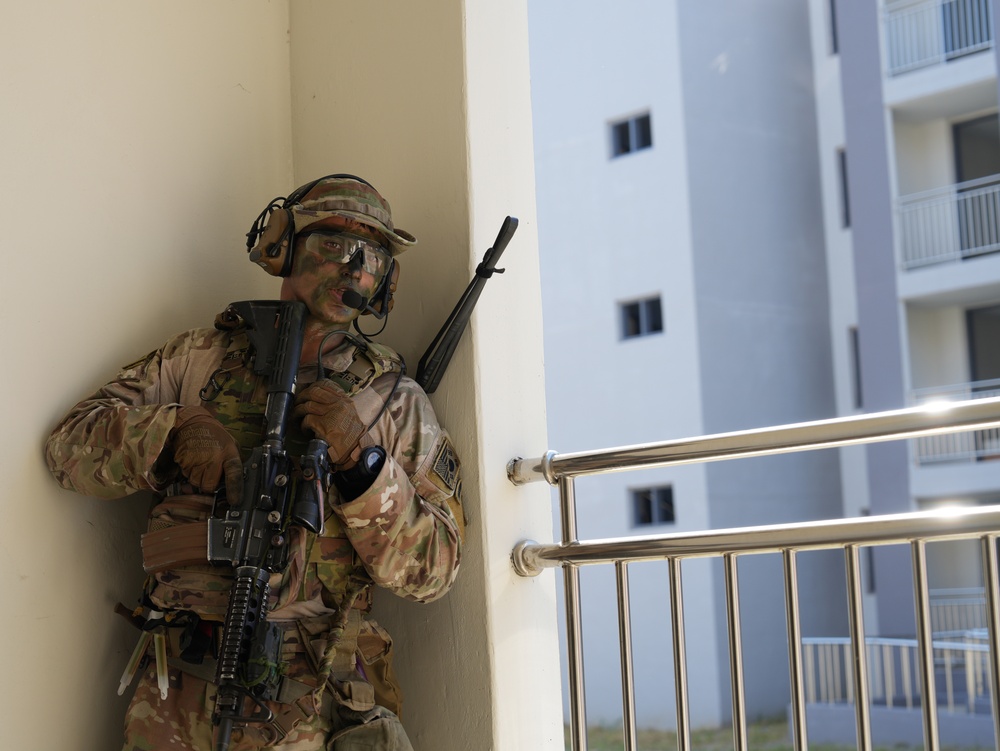 U.S. and ROK Troops Conducts Military Operation on Urban Terrain Training During Ulchi Freedom Shield 25