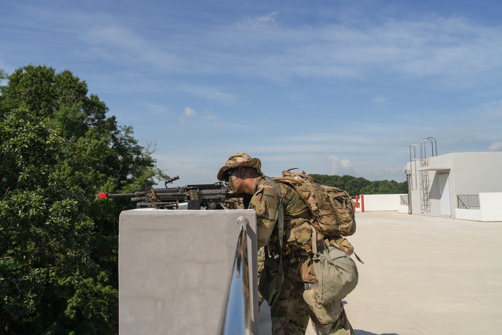U.S. and ROK Troops Conducts Military Operation on Urban Terrain Training During Ulchi Freedom Shield 25
