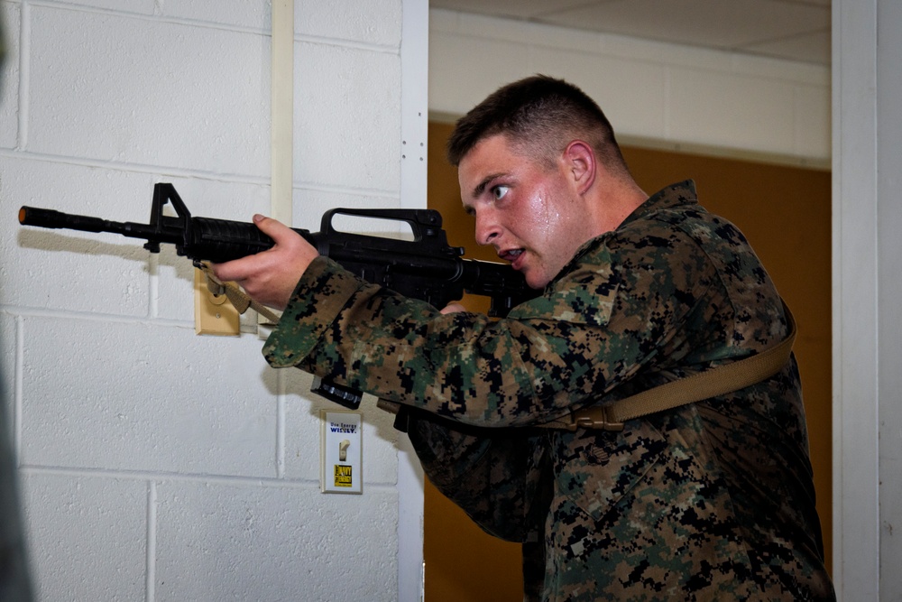 MCAS Miramar Special Reaction Team room clearing and grappling during SRT tryouts