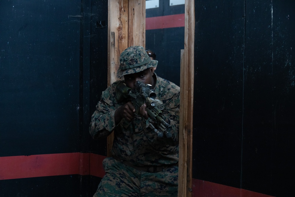 1/1 Conducts Raid Leaders Course