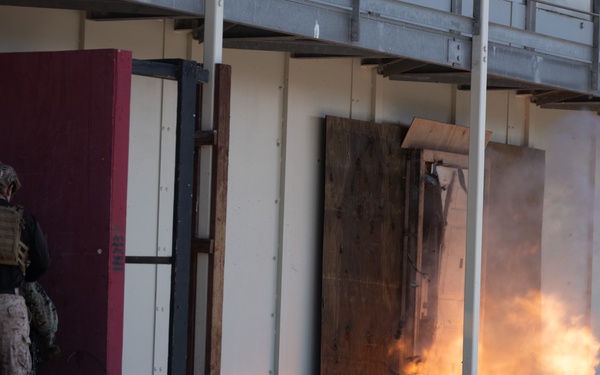 1/1 Conducts Raid Leaders Course