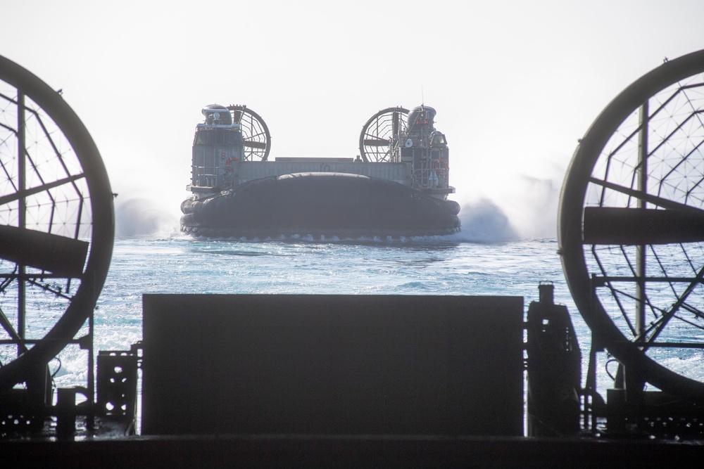 USS John P Murtha conducts well deck operations