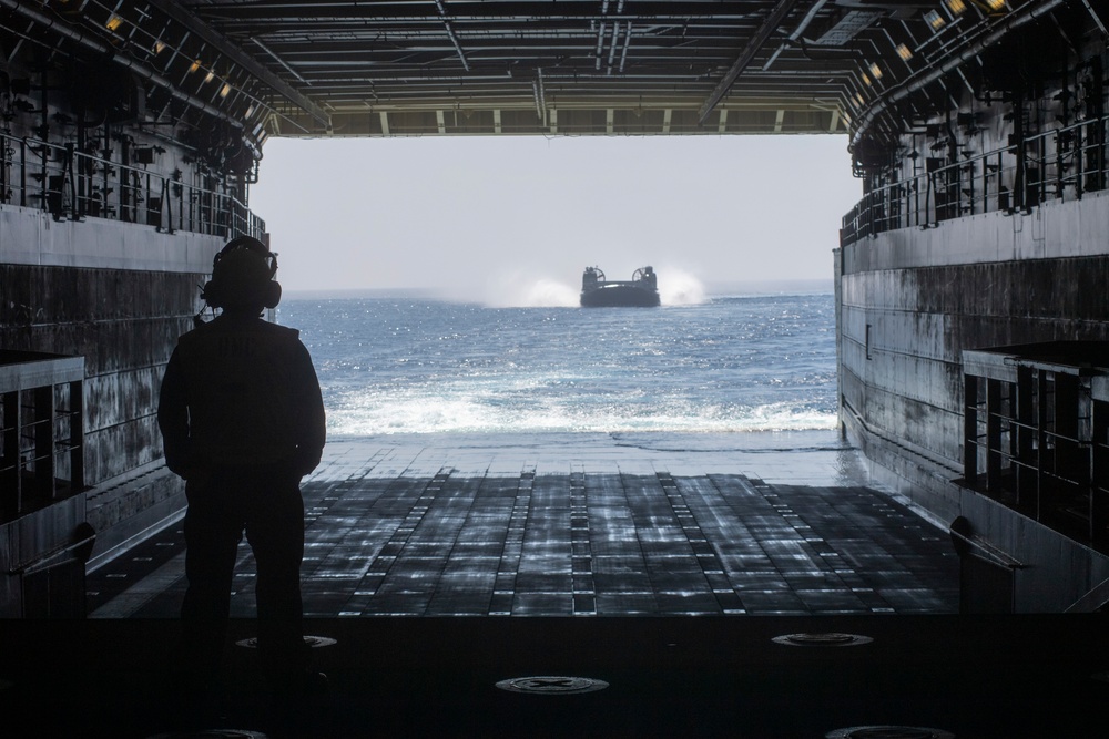 USS John P Murtha conducts well deck operations