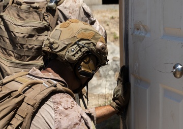 1/1 Conducts Raid Leaders Course