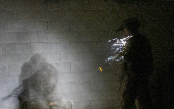 1/1 Conducts Raid Leaders Course