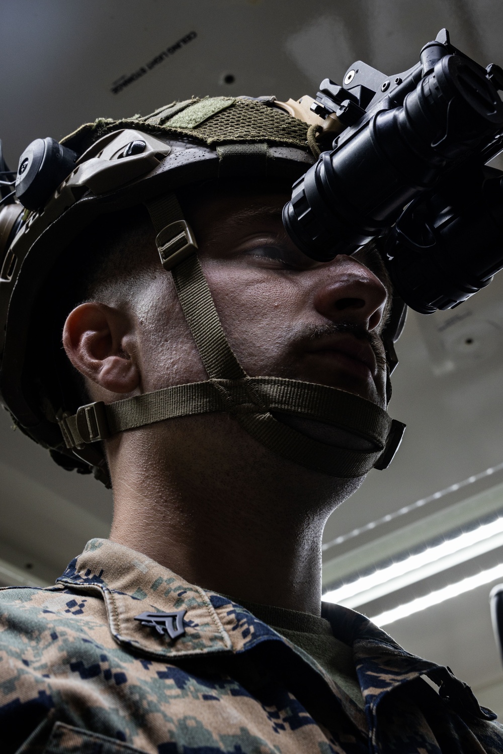 31st MEU | Marines innovate night vision attachments