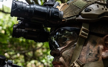 31st MEU | Marines innovate night vision attachments
