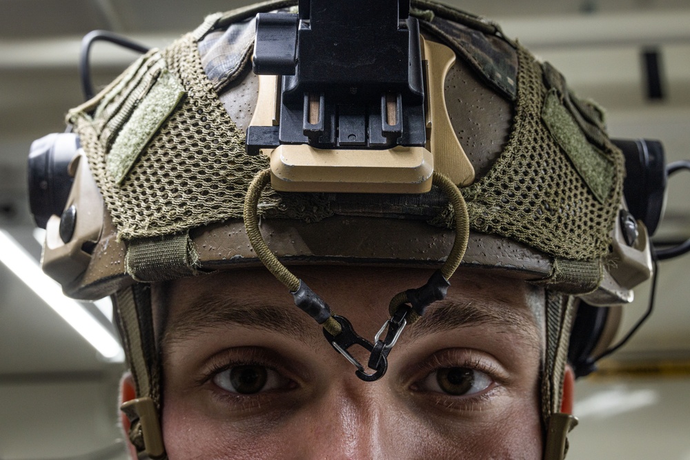 31st MEU | Marines innovate night vision attachments