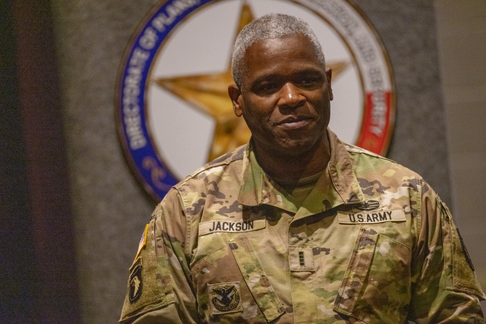 Air Cav Warrant Officers attended Warrant Officer Career College readiness training