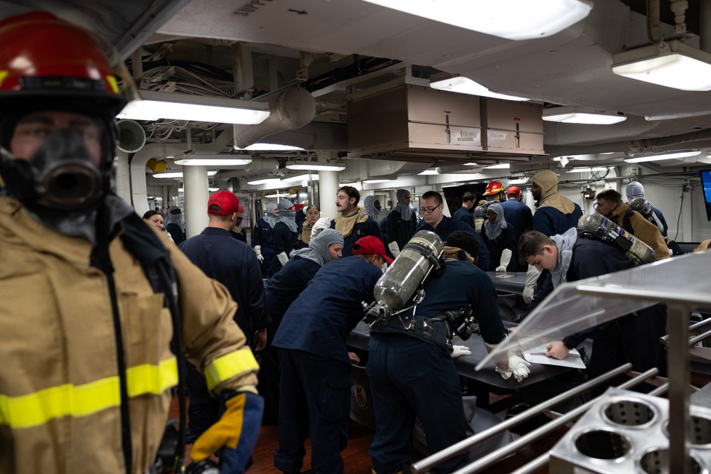 Integrated Training Team General Quarters Drill Aboard USS Curtis Wilbur (DDG 54)