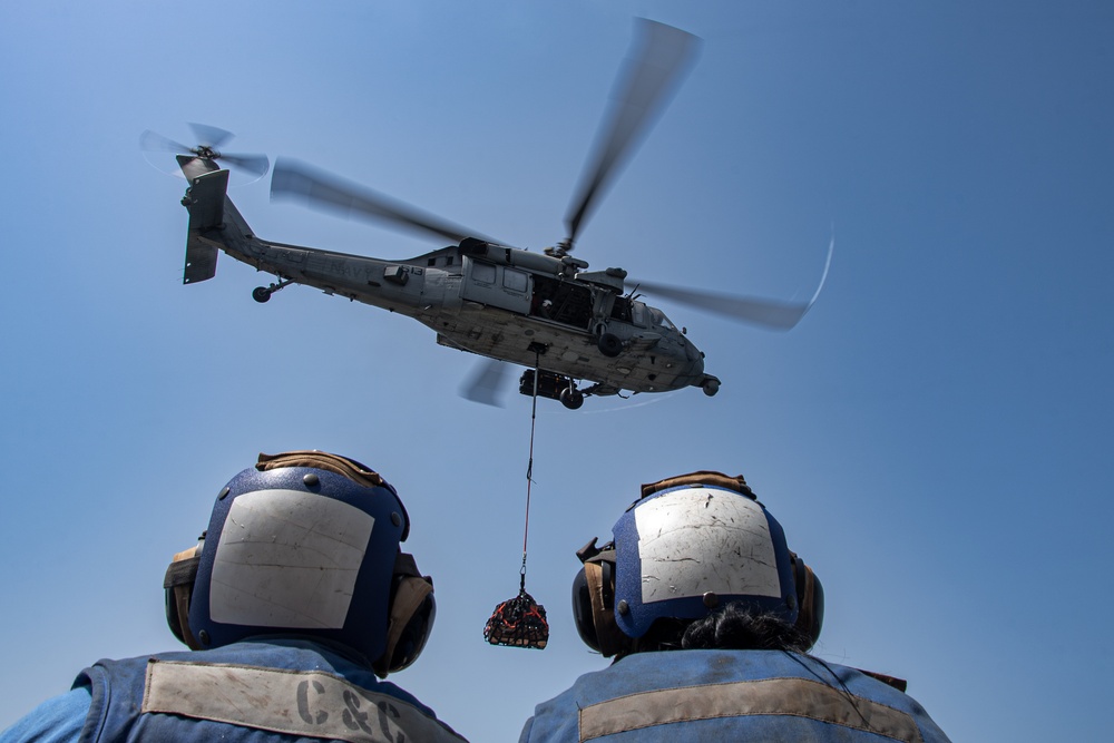USS Gridley Vertical Replenishment