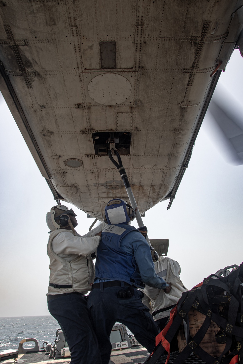 USS Gridley Vertical Replenishment