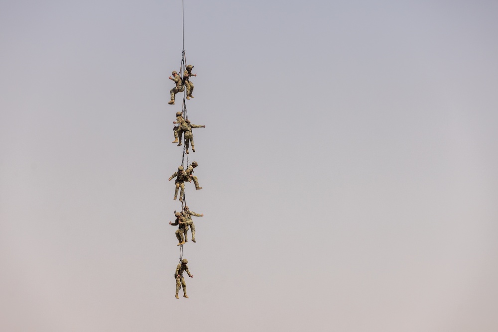 TSAAS Cadre Trains Soldiers in SPIES