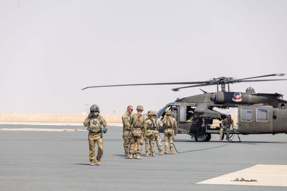 TSAAS Cadre Trains Soldiers in SPIES
