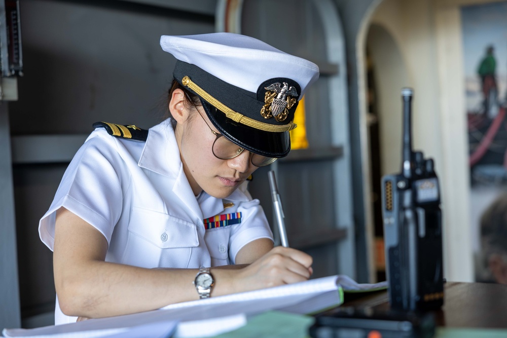 Daily Operations Aboard USS George H.W. Bush (CVN 77)