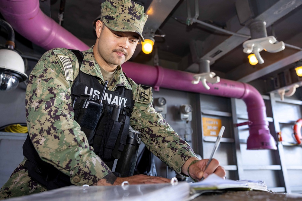 Daily Operations Aboard USS George H.W. Bush (CVN 77)