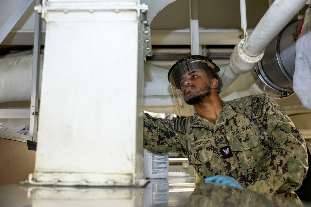 Daily Operations Aboard USS George H.W. Bush (CVN 77)