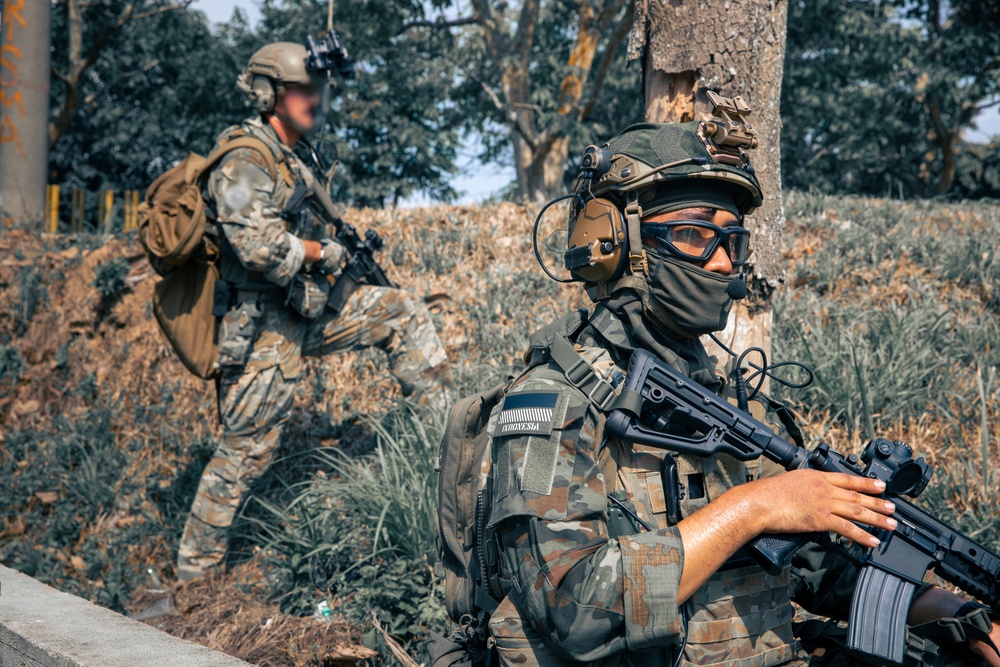Garuda Shield holds it's annual exercise between the Indonesian National Armed Forces and U.S. Military