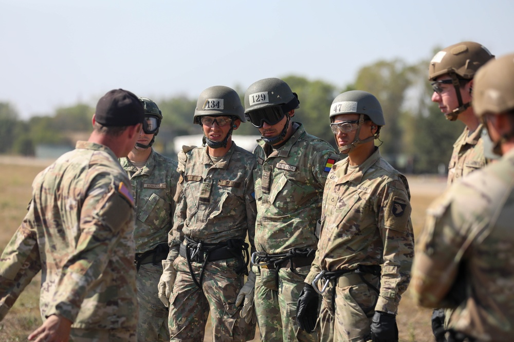 The Sabalauski Air Assault School Conducts UH-60 Black Hawk Rappels in Romania