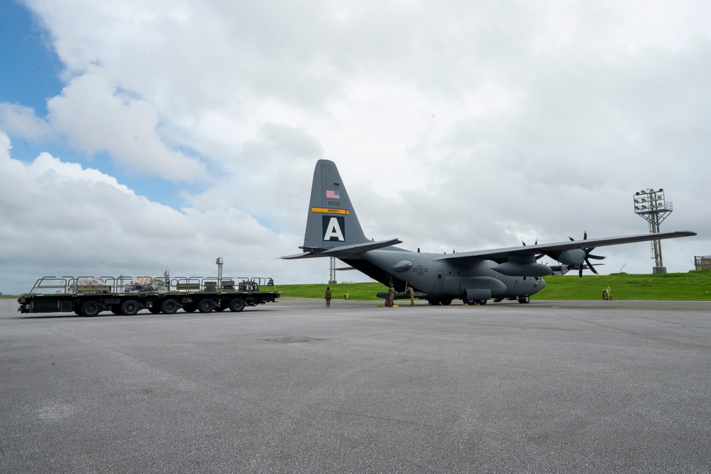 94th Airlift Wing Airmen Assist Aeromedical Evacuation Training during a Department Level Exercise 2025