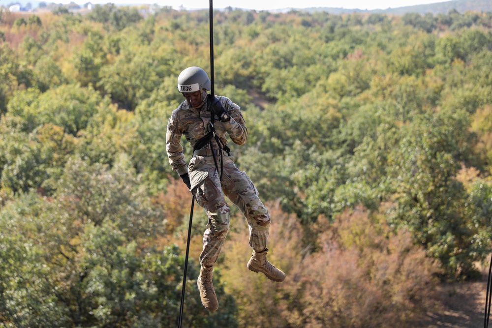 The Sabalauski Air Assault School Conducts the Rappel Tower in Bulgaria