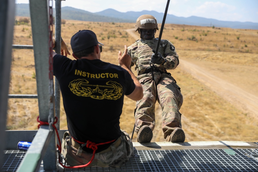 The Sabalauski Air Assault School Conducts the Rappel Tower in Bulgaria