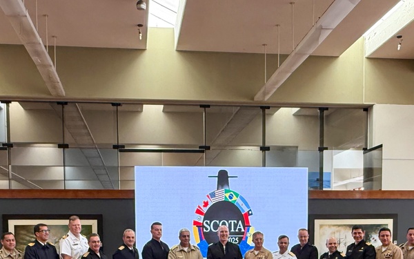 SCOTA25 Leadership Pose for a Photo