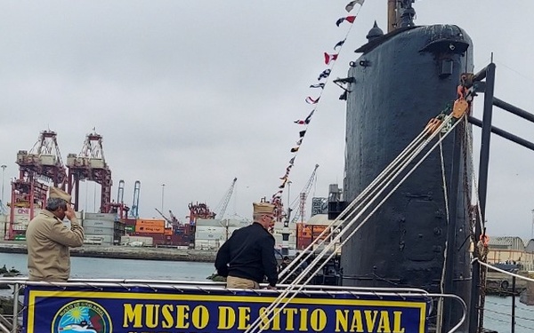 SUBFOR Boards a Peruvian Submarine