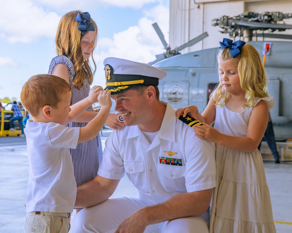 VX-1 hosts promotion ceremony