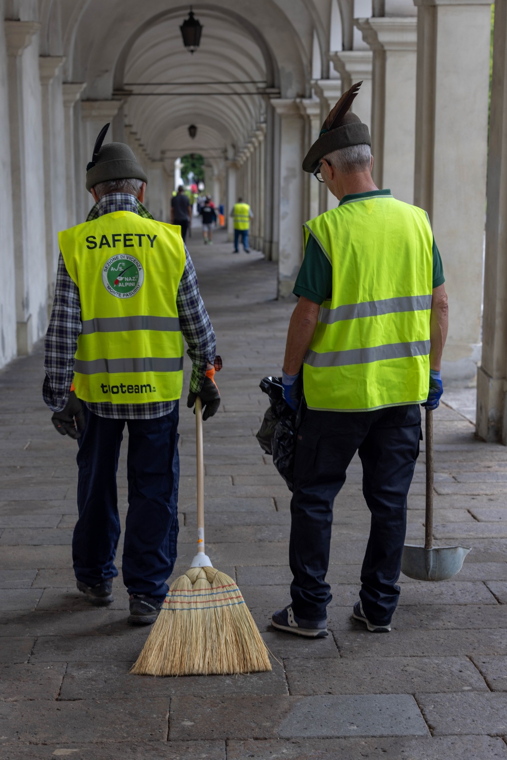 Vicenza military community assists in Monte Berico Basilica clean up