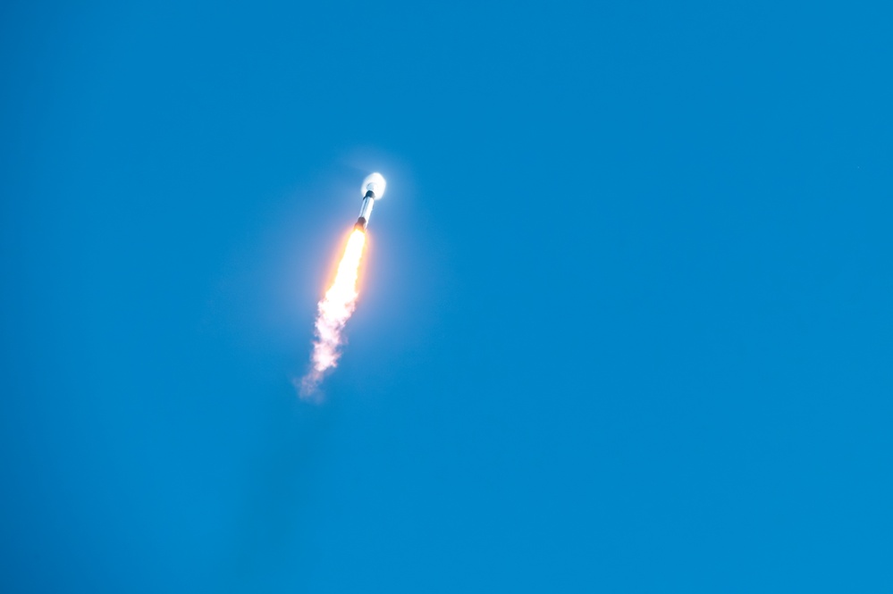 Starlink 10-22 Launches from Cape Canaveral Space Force Station