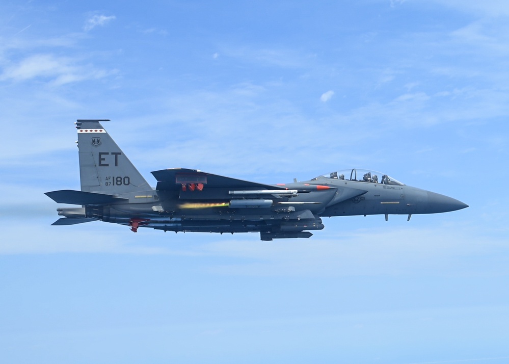 The 96th TW and 53rd Wing test laser guided rockets on an F-15E over Eglin AFB