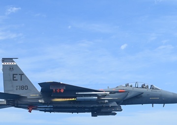 Innovative rocket tests push new F-15E weapon to warfighter