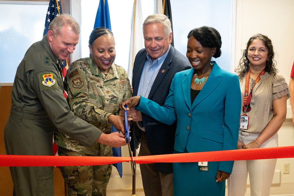 Scott partners with VA St Louis Healthcare System for new on-base clinic&amp;#xA;