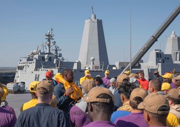 Kearsarge Conducts Abandon Ship Drill