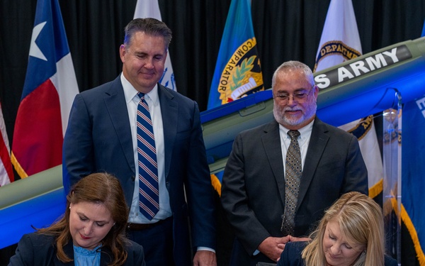 U.S. Army awards $9.8 billion contract, enhancing readiness and lethality