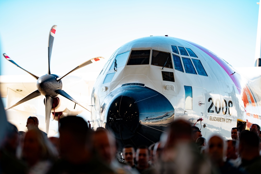 Coast Guard holds Enlisted Ancient Albatross change of watch ceremony at Air Station Elizabeth City