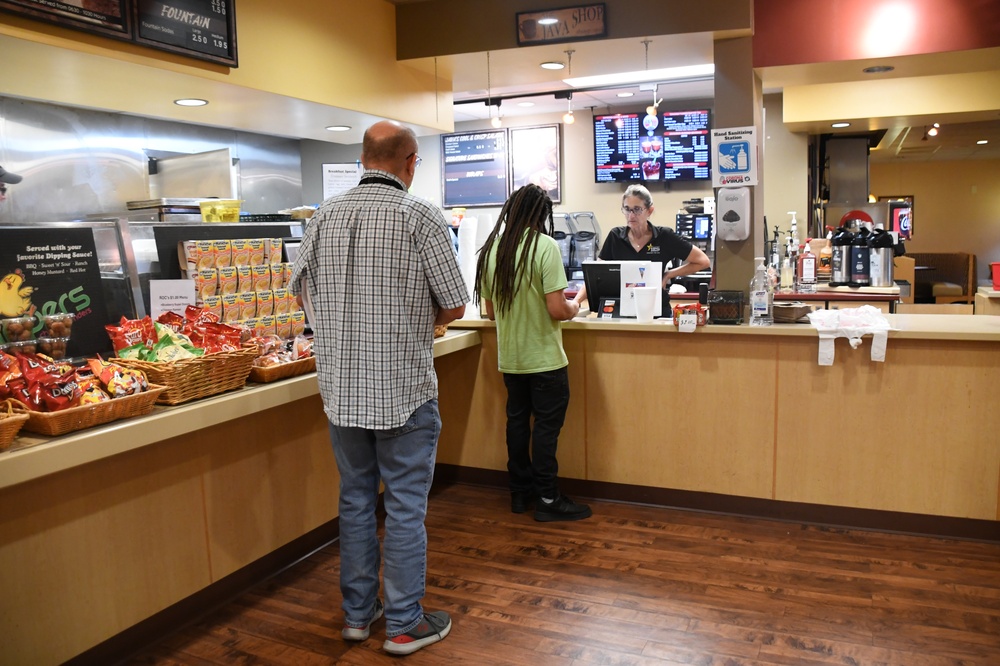 MWR food service at your fingertips