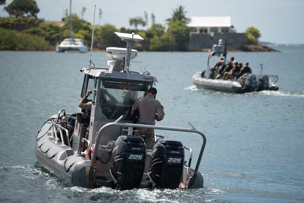 Emerald Warrior sharpens maritime skills for Kentucky Air Guard special operators in St. Croix
