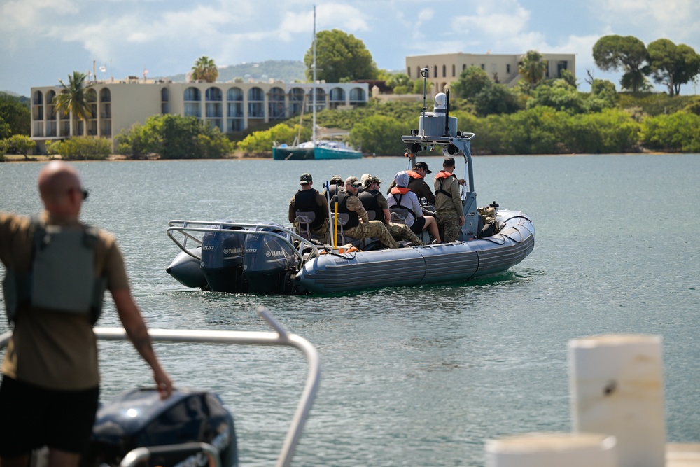 Emerald Warrior sharpens maritime skills for Kentucky Air Guard special operators in St. Croix